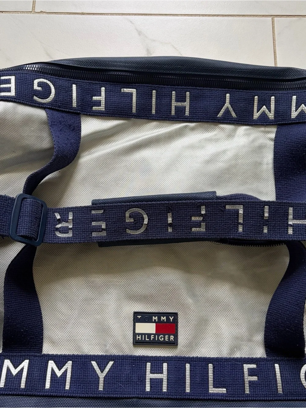 Tommy Hilfiger measures approximately